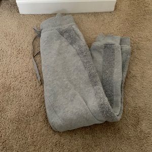 Lululemon gray scuba sherpa joggers